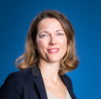 Caroline Villecroze
