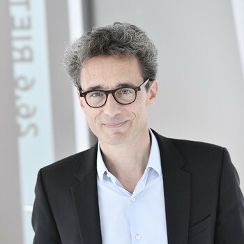 EY & ASSOCIÉS
