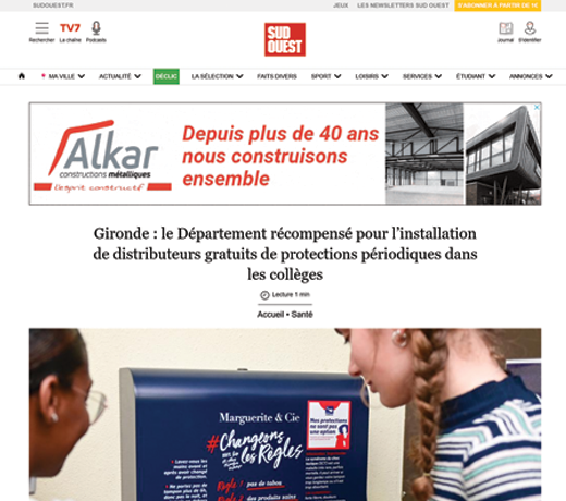 Gironde : le Département récompensé pour l’installation de distributeurs gratuits de protections périodiques dans les collèges