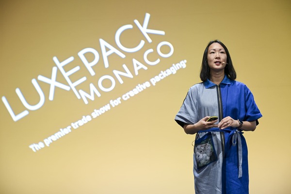 Luxury Redefined for the New Age Consumer (English session)