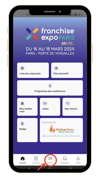 Cliquez sur le bouton central pour scanner le badge visiteur