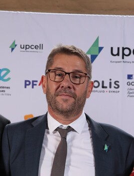 Claude Laperiere