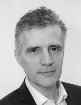 Luis QUINONERO