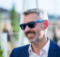 Maxime Giraudy - #CONNECT distribution