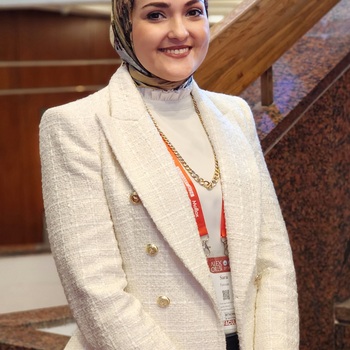 Sara Fawzan