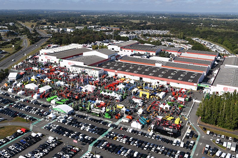 1200 exposants au SPACE