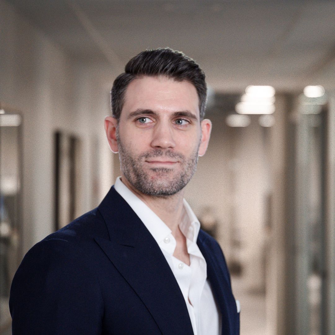 Marco Proto: From CEMS Leadership to Navigating Global Financial Strategies