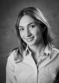 Flora LELONG
