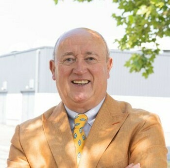 Huw HAMPSON-JONES