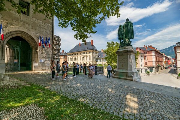Visite guidée après-midi - Sainte chapelle du château & demeures de la noblesse chambérienne