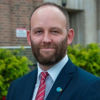Paul Dennett