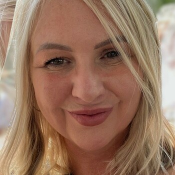 Suzanne Conn