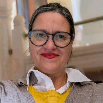 Kate Hainsworth