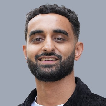 Umar Akram