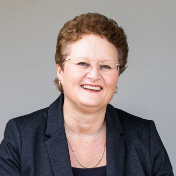 Julia Barrett