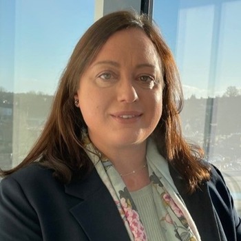 Nicola Curle
