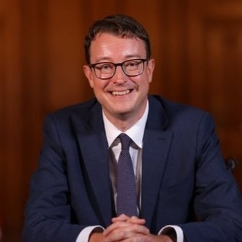 Sir Simon Clarke