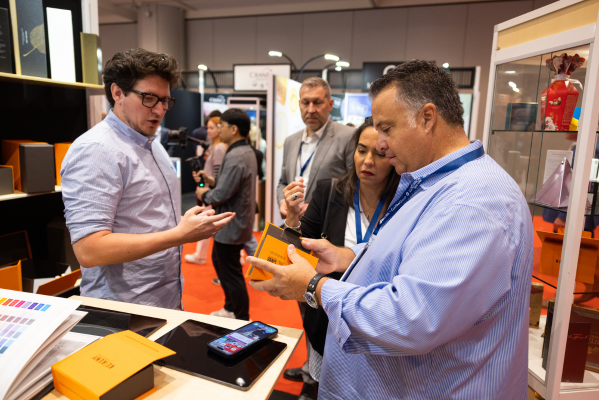 Group holding packaging