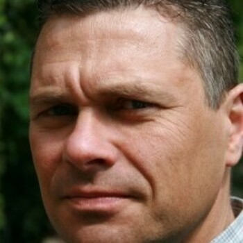 Luc VAN CAMP