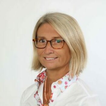 Silvia  LOMOLINO