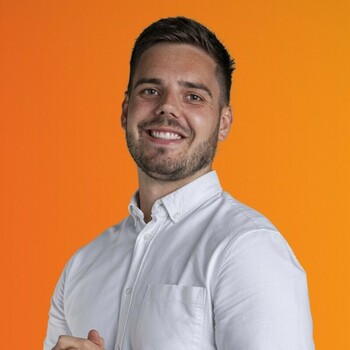 Luke Perkins