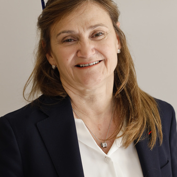 Isabelle CALVEZ