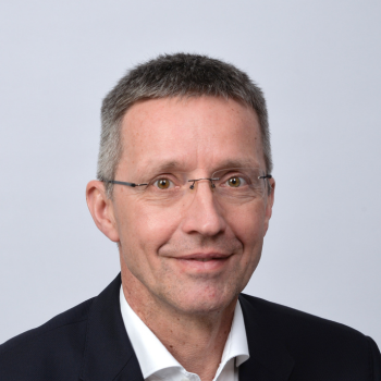 Prof. Dr.-Ing. Bert Oschatz