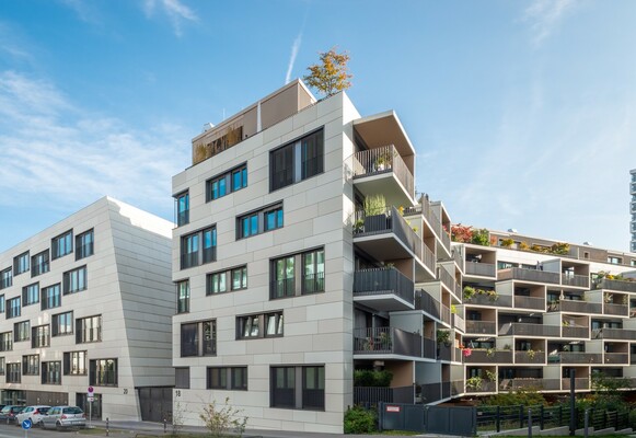 Mayliving + Mayoffice Stuttgart