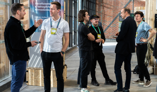 Networking beim Klimafestival für die Bauwende