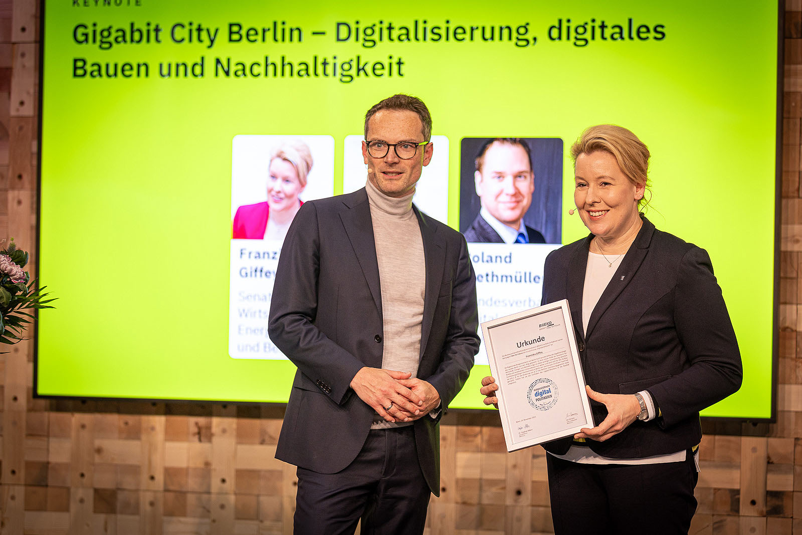 heinze_klimafestival_berlin_2023_1600px_-7351_8a2f4db6-2f17-4b64-a4d2-f380072706ff.jpg