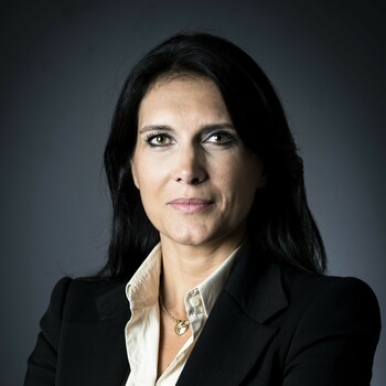 Estelle MENARD