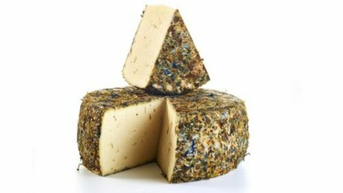 244290 - Tomme fermière aux fleurs au lait cru affinée 60 jours 31% MG 470 g env. L'Affineur du Chef