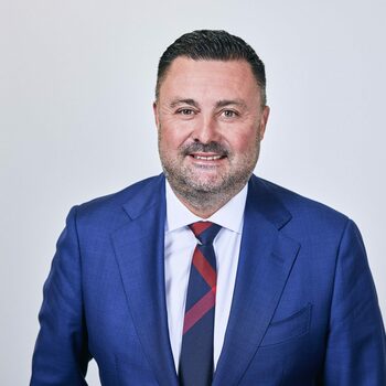 Neil Louth