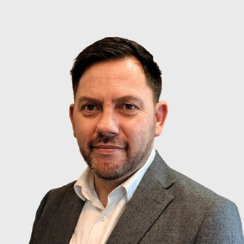 Simon Mason