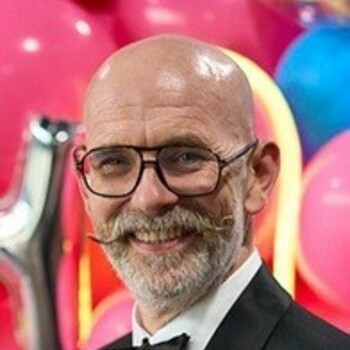 Chair: Tom Oulton
