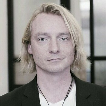 Dr Sam Chapman