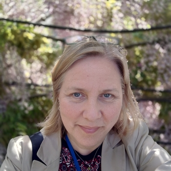 Jo Saunders