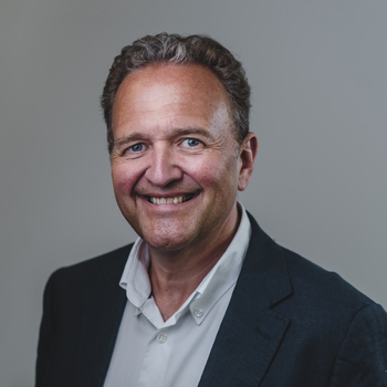 Jonathan Cowie