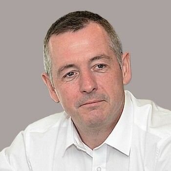 Mark Bradshaw