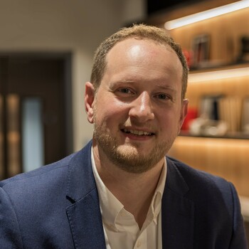 Jonathan Guest