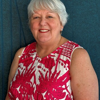 Julie Mcmanus