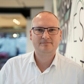 Chair: Tom Newby