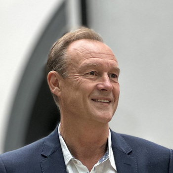 Tom Hewitt
