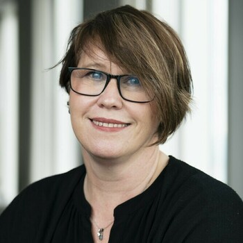 Louise Bangee