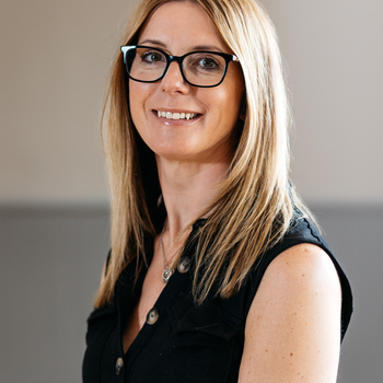 Jayne Hoole