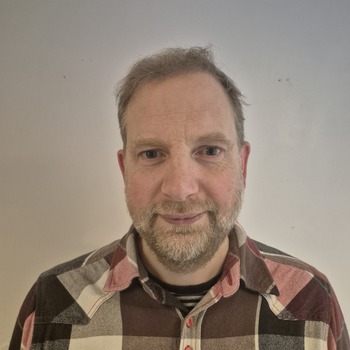 Simon Roper