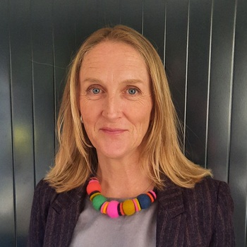 Julia Frost