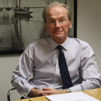 Ian Williams