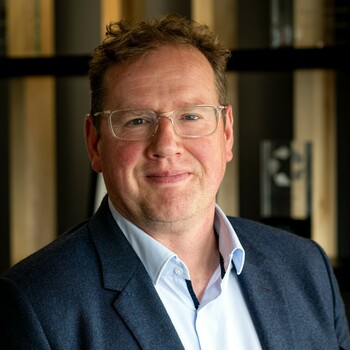 Stephen Barnes