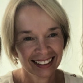 Louise Eyre